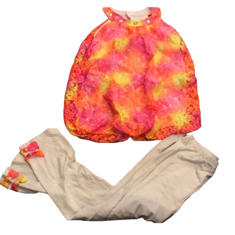 SUPER cute Girls top and pants set
